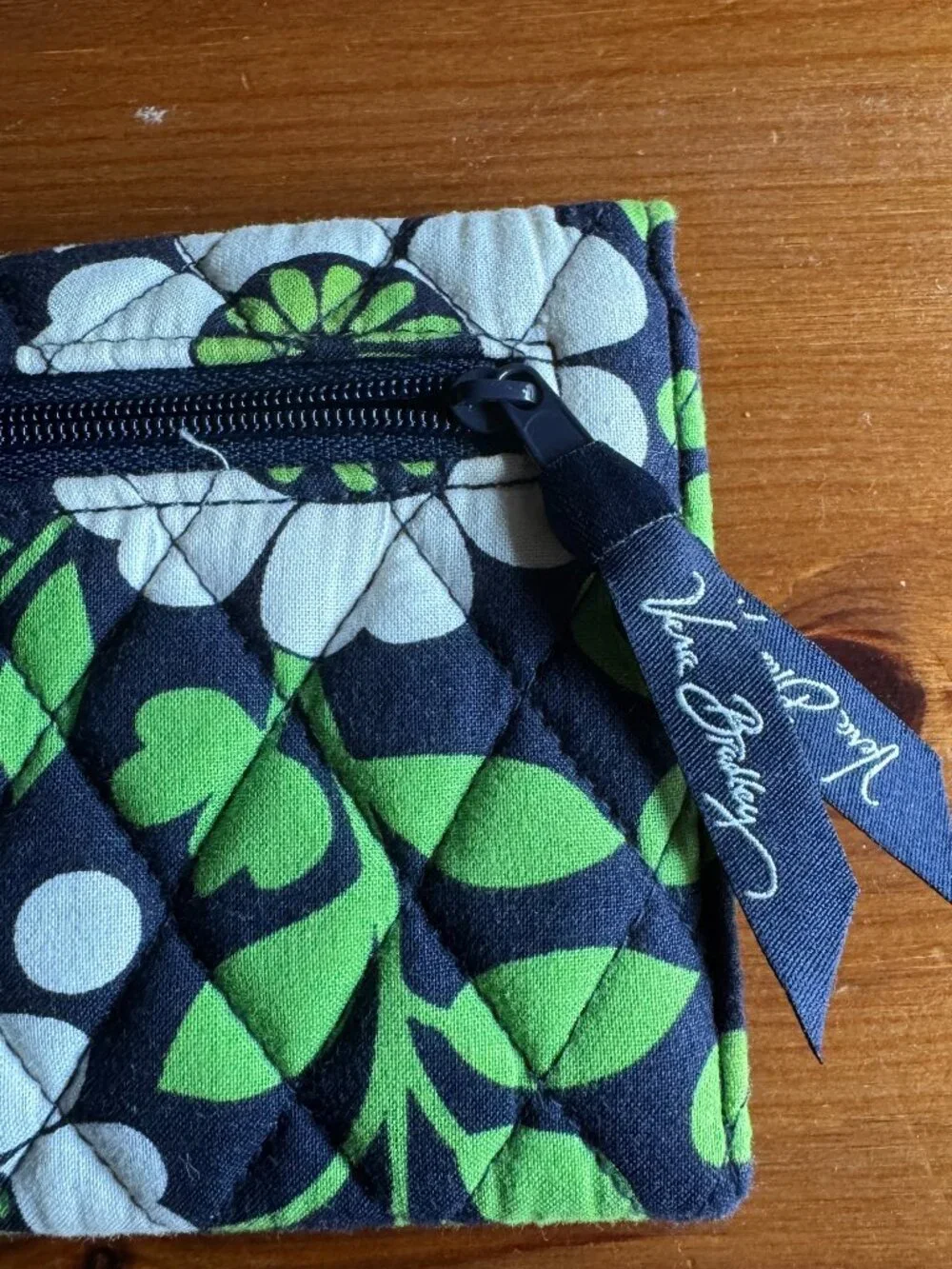 Vera Bradley Lucky You Trifold Magnetic Closure Wallet Green Navy Print Floral